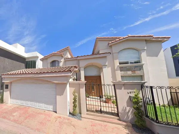 Casa en venta en Jardines de Chapultepec S-E, Tijuana — foto 3 de 8