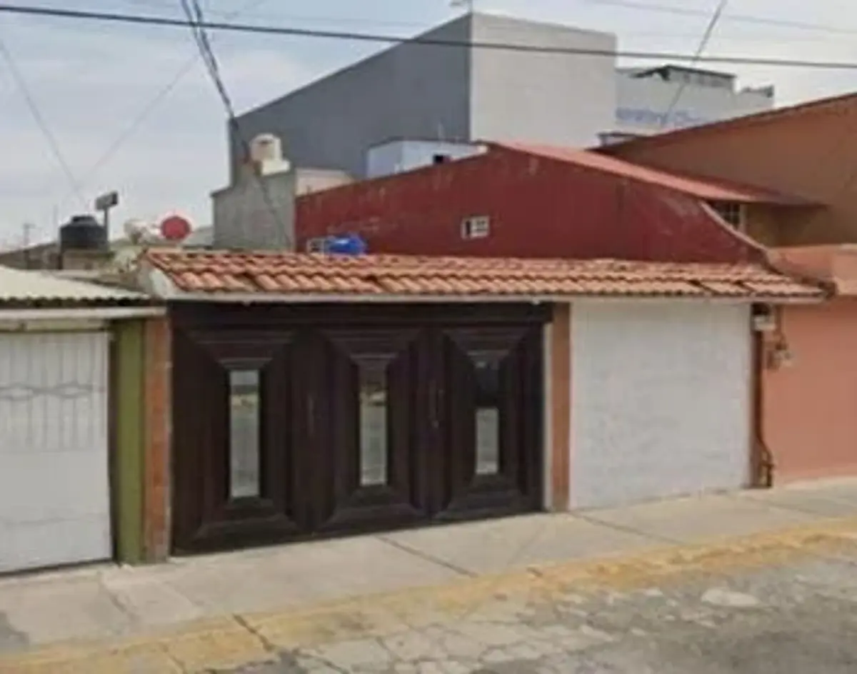 Casa en venta en Villa de las Flores 1a Sección (Unidad Coacalco), Coacalco de Berriozábal — foto 1 de 9