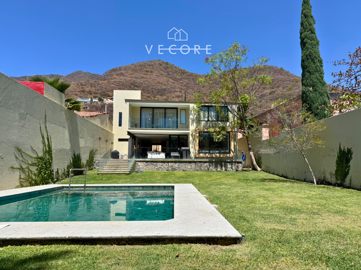 Casa en venta en Ajijic Centro, Chapala — foto 1 de 26