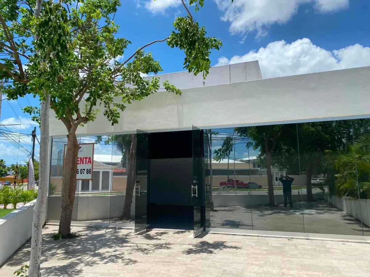 Local en renta en Montebello, Mérida — foto 1 de 9