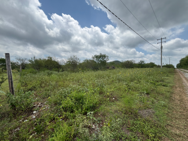 Terreno Campestre en Venta Cercano a la Carretera Nacional