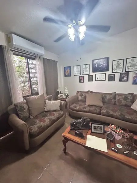 Casa en venta en Lomas del Roble, San Nicolás de los Garza — foto 2 de 20