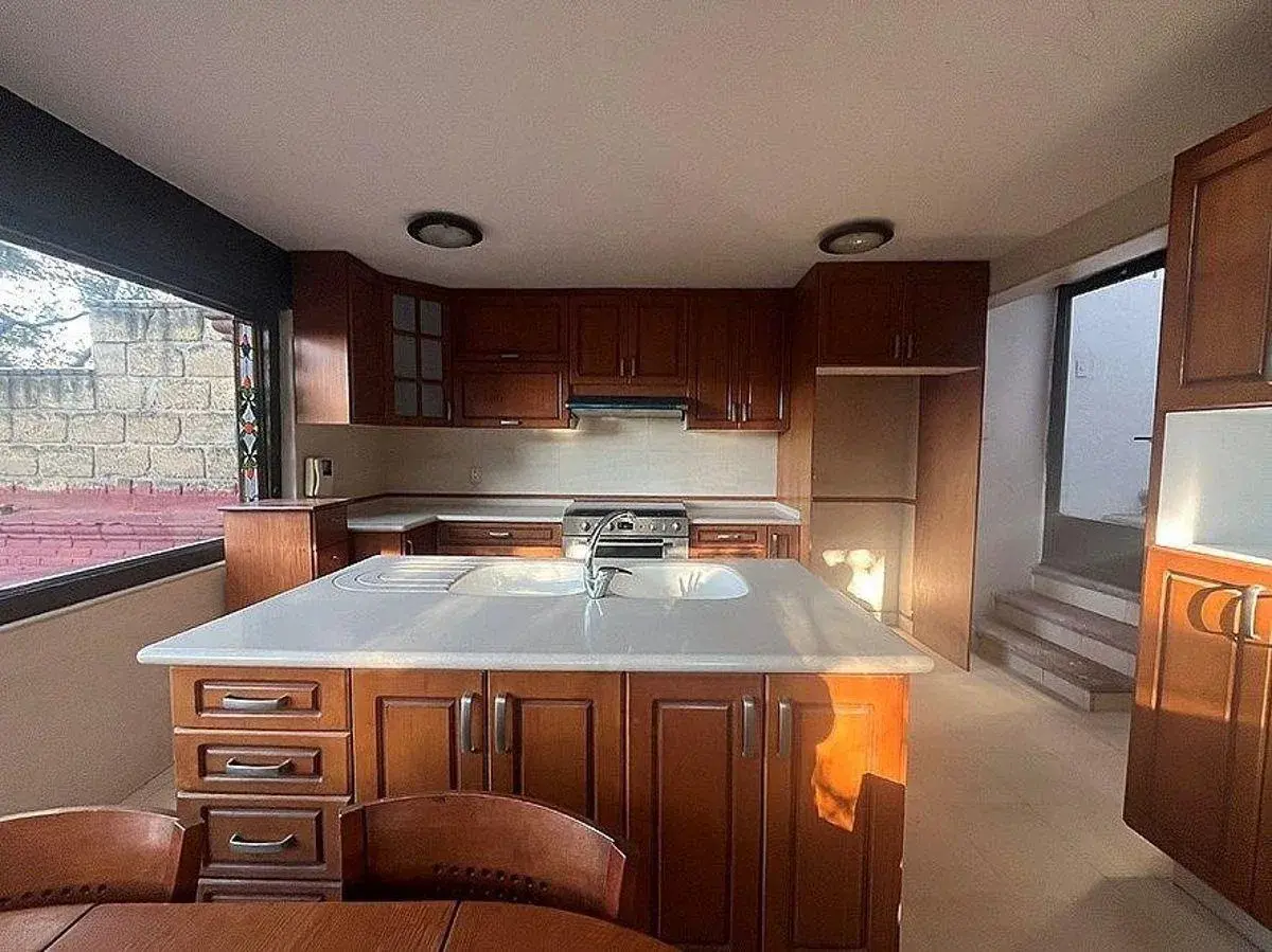 Casa en renta en Tetelpan, Álvaro Obregón — foto 1 de 9
