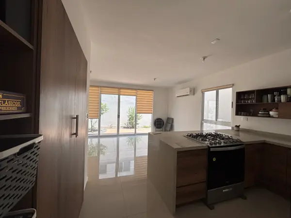 Casa en venta en Residencial Santuario, García — foto 3 de 20
