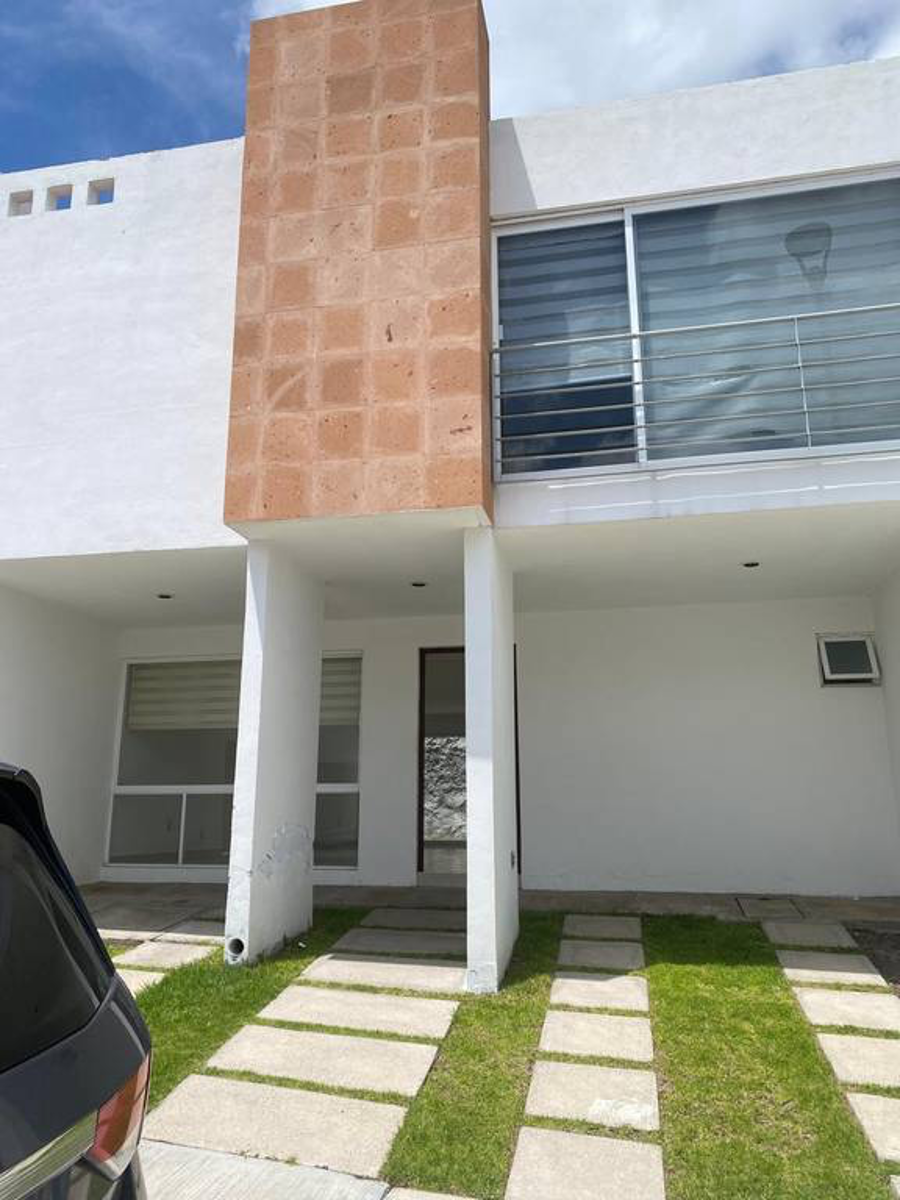 Casa en renta en Zibatá, El Marqués — foto 1 de 14