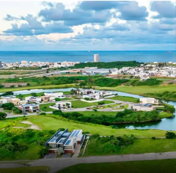 Terreno en venta en Punta Tiburón, Residencial, Marina y Golf, Alvarado — foto 2 de 5