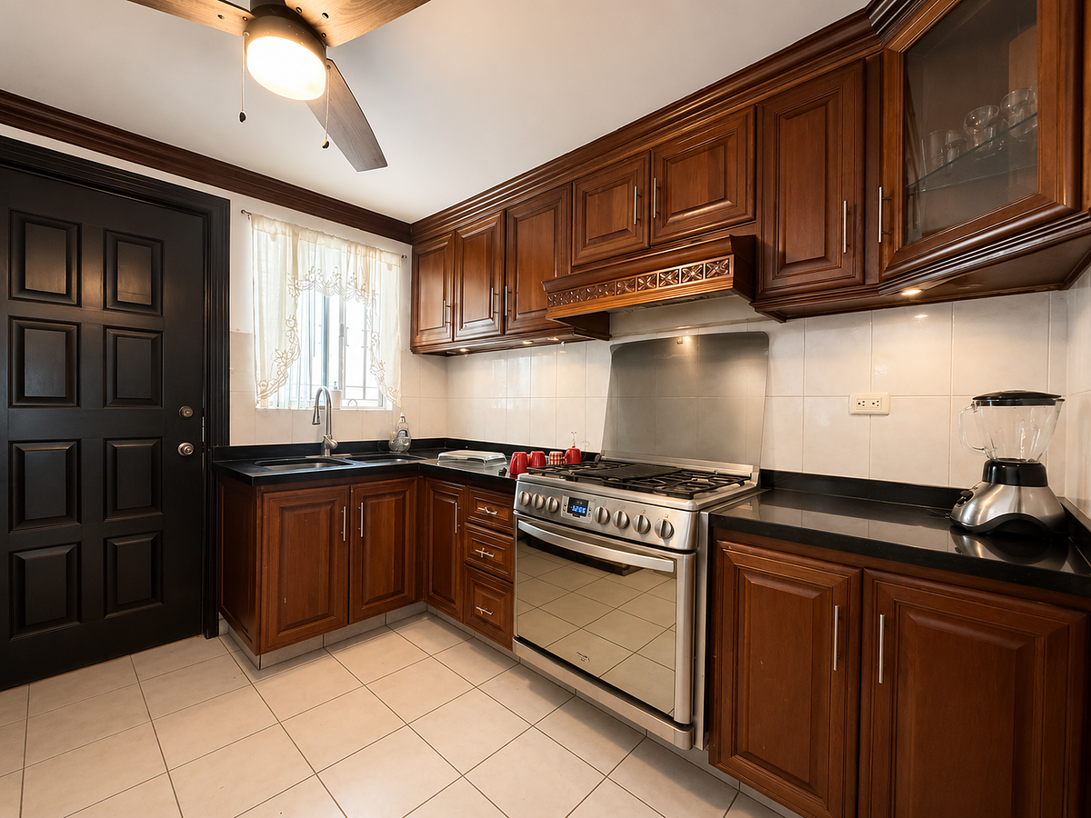 Casa en renta en Puerta del Norte Residencial, General Escobedo — foto 1 de 17