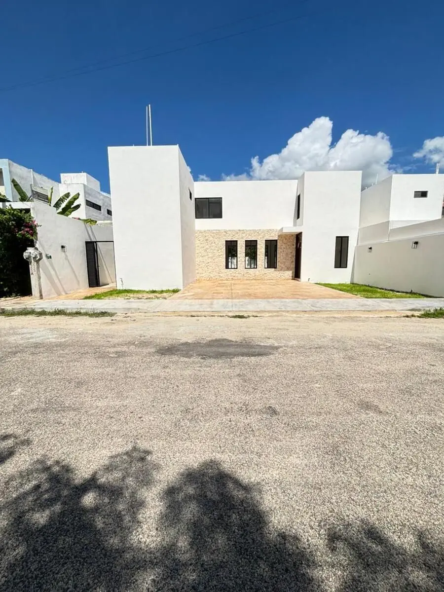 Casa en venta en San Diego Cutz, Conkal — foto 1 de 35