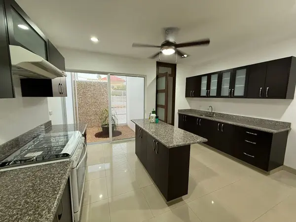 Casa en venta en Montebello, Mérida — foto 2 de 8