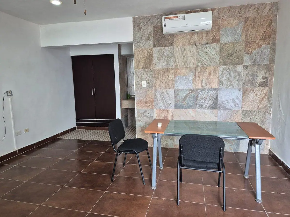 Edificio en renta en Maya, Mérida — foto 1 de 5