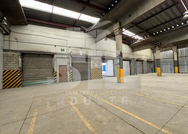 Nave en renta en Acueducto Tenayuca, Tlalnepantla de Baz — foto 2 de 5