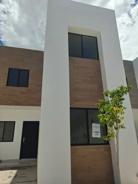 Casa en renta en Fraccionamiento Bosques, Viñedos - Torreón, Coahuila Casa en renta en Fraccionamiento Bosques, Viñedos - Torreón, Coahuila