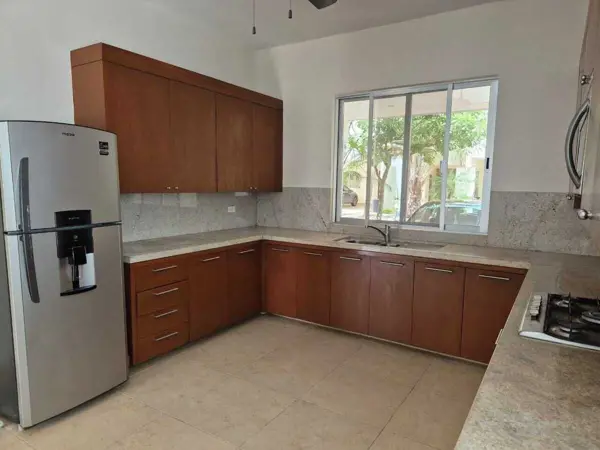 Casa en renta en Temozon Norte, Mérida — foto 3 de 35