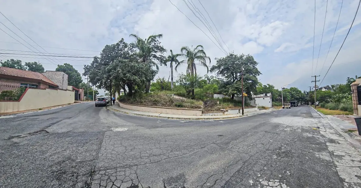 Terreno en venta en Campestre Bugambilias, Monterrey — foto 1 de 11