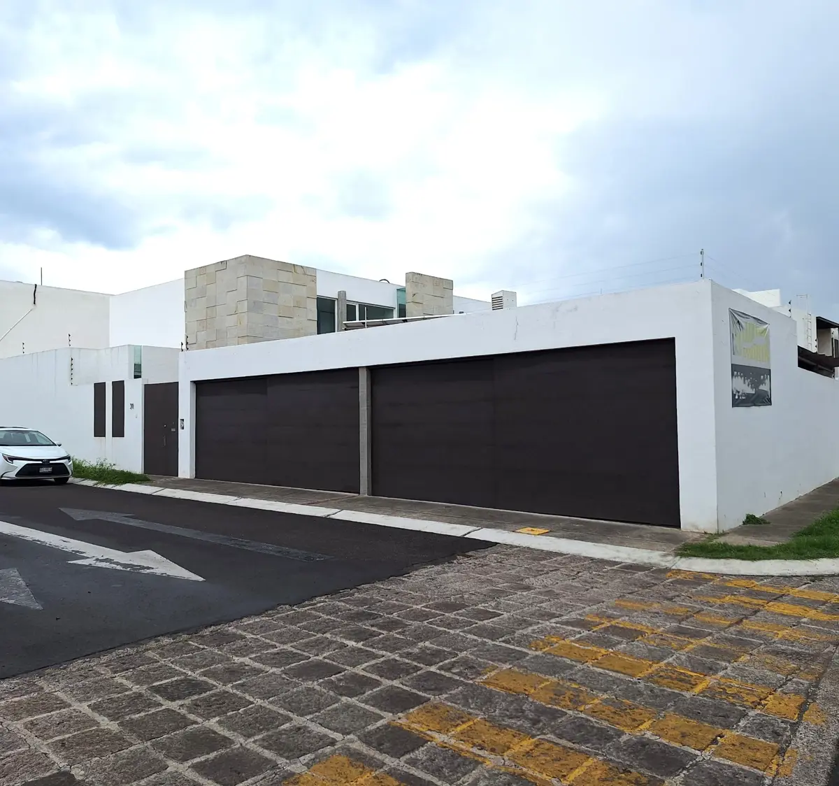 Casa en venta en Misión San Joaquín, Corregidora — foto 1 de 32