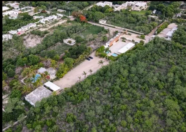 Terreno en venta en Chichi Suarez, Mérida — foto 3 de 9