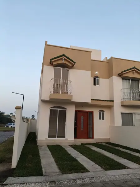 Casa en Residencial La Joya de 3 recamaras