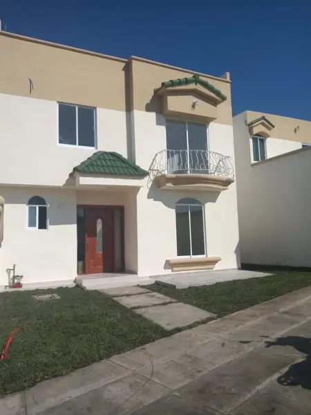 Casa en Venta de 3 recamaras en fraccionamiento de  Boca del Río