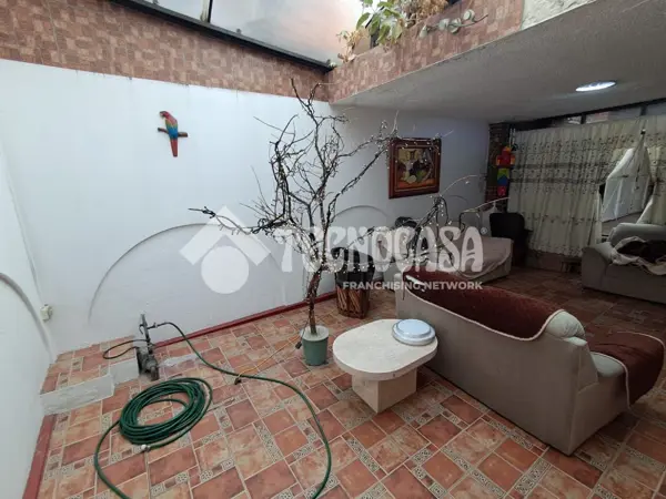 Casa en venta en Santa Maria Tomatlan, Iztapalapa — foto 3 de 26