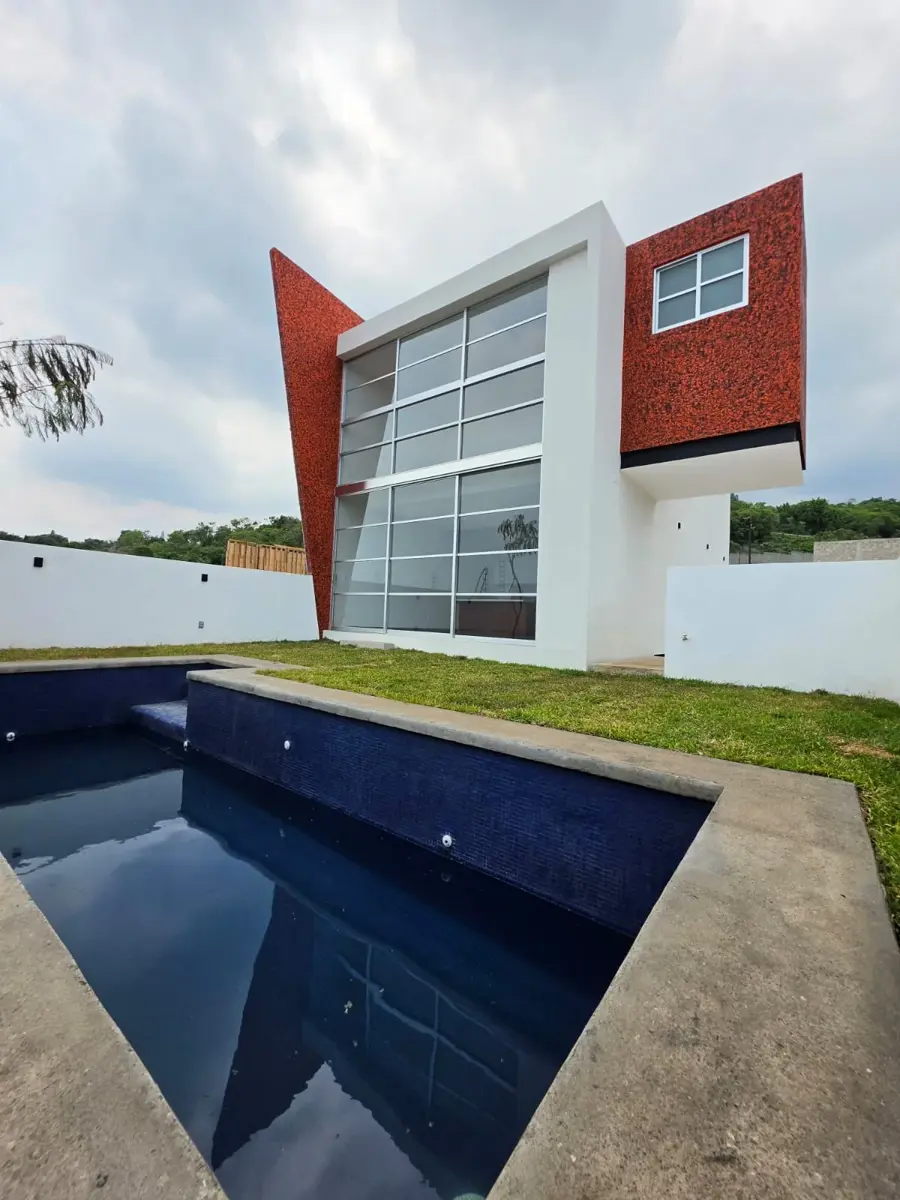 Casa en venta en Ahuatepec, Cuernavaca — foto 1 de 19