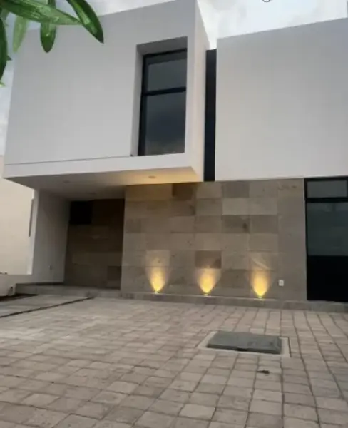 Casa en Venta en Fraccionamiento Privado en Juriquilla, Querétaro