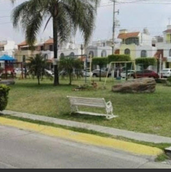 Casa en renta en Vistas Del Pinar, Zapopan — foto 3 de 5