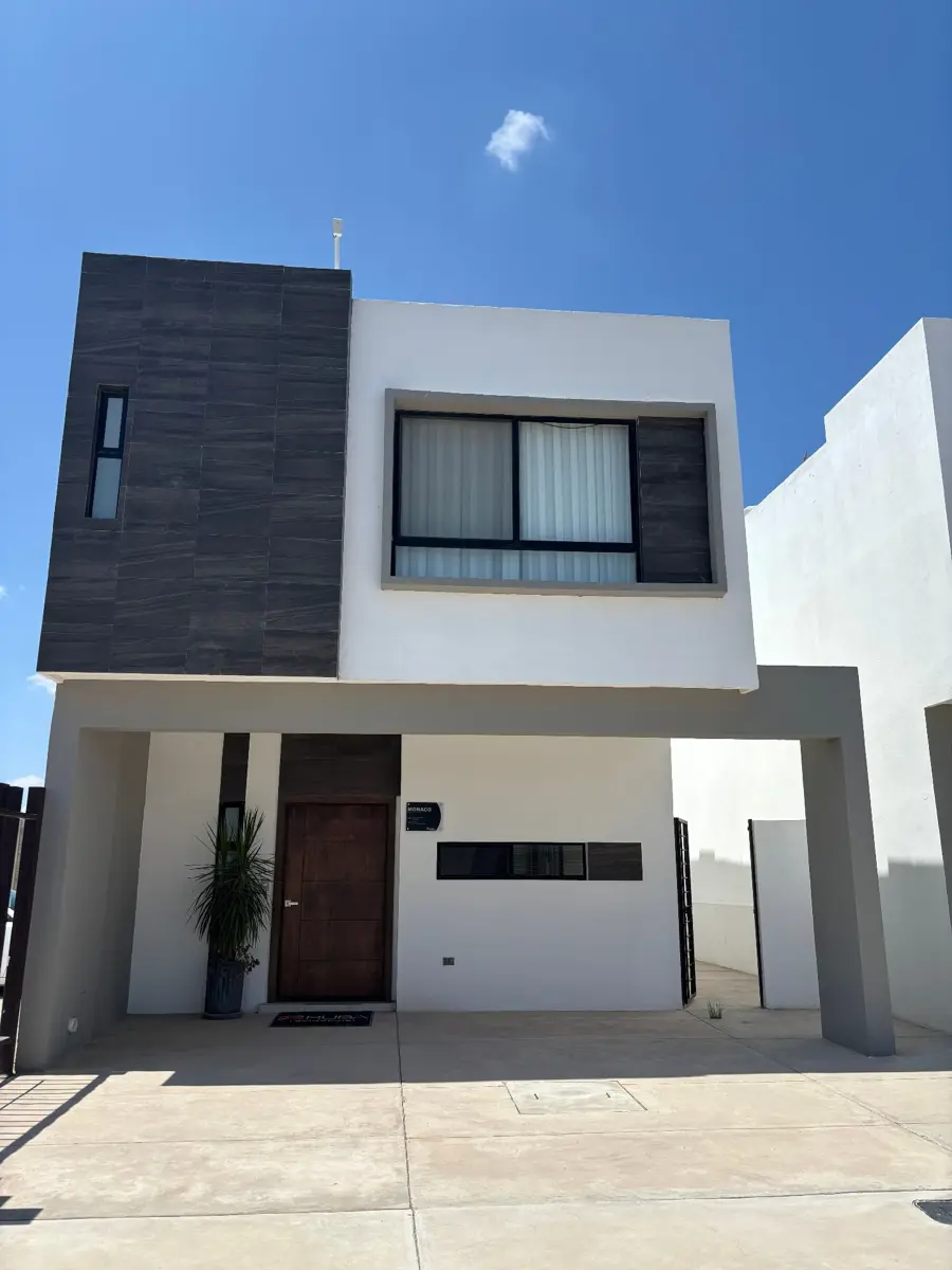 Casa en venta en Residencial las Torres, Torreón — foto 1 de 21
