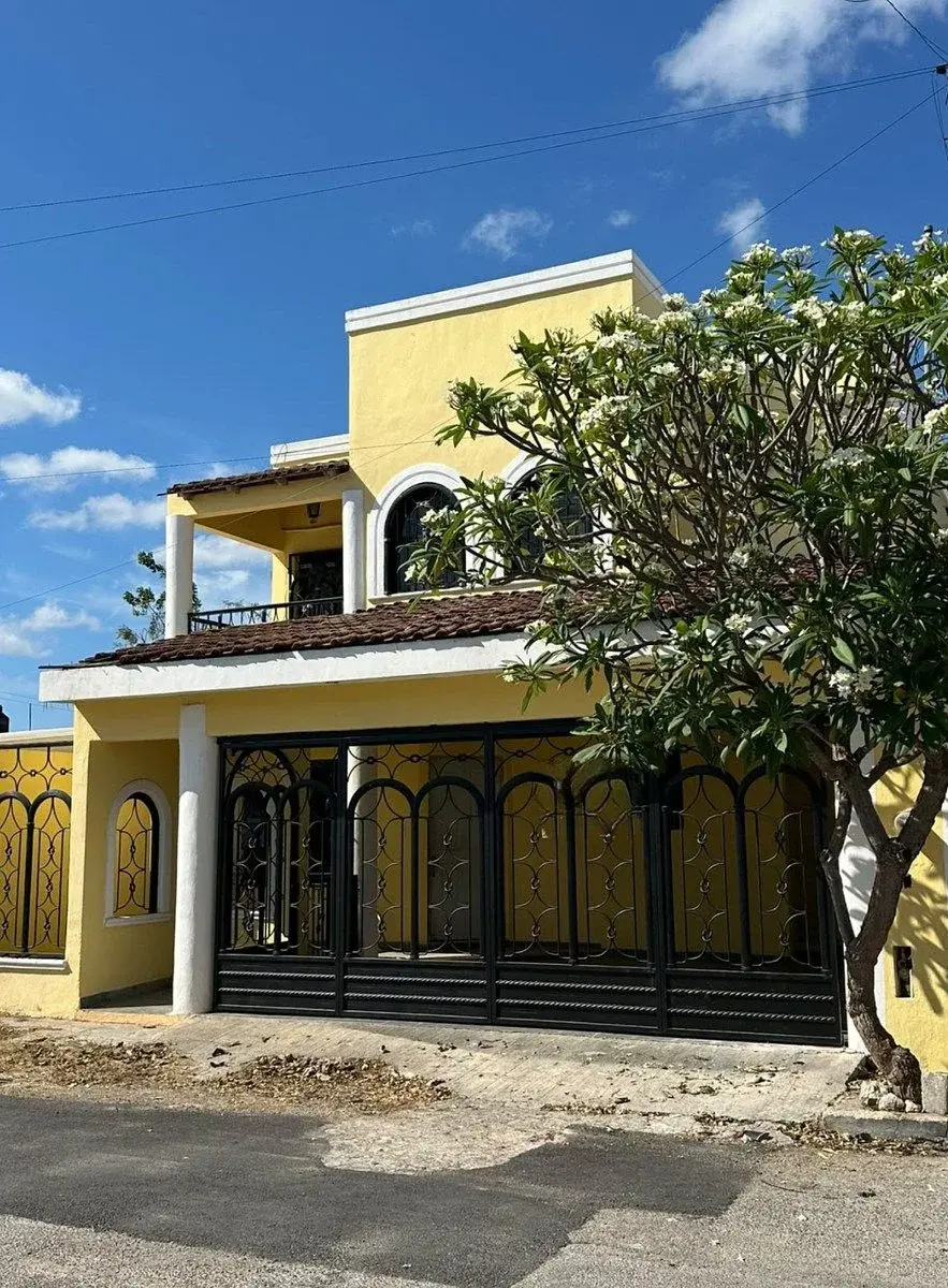 Casa en venta en Pinos Norte II, Mérida — foto 1 de 16