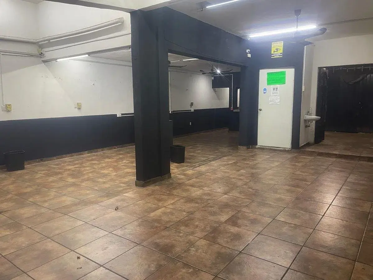 Local en renta en Cinco Colonias, Mérida — foto 1 de 8