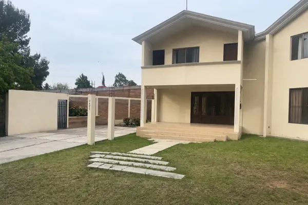 Casa en venta en Parques de la Cañada, Saltillo — foto 2 de 23