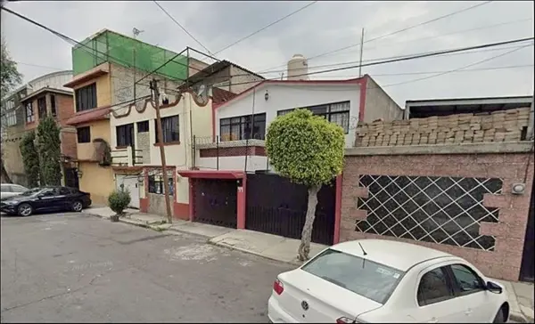 Casa en venta en El Sifón, Iztapalapa — foto 2 de 15