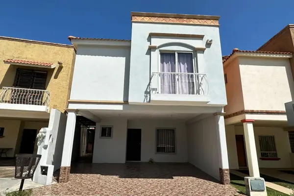 Casa Amueblada en RENTA en Hacienda el Cortijo Casa Amueblada en RENTA en Hacienda el Cortijo