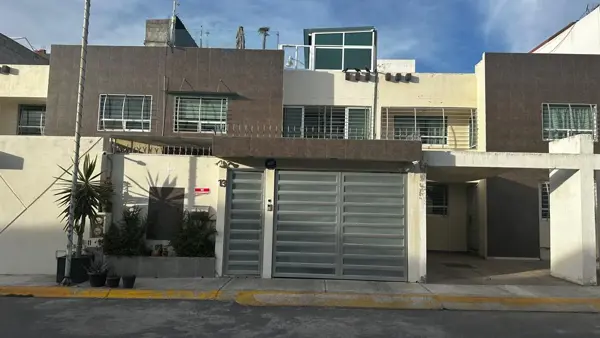 Casa en venta en Privadas Linda Vista, Mineral de la Reforma — foto 2 de 15