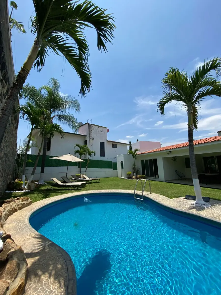 Casa en renta en Lomas de Cocoyoc, Atlatlahucan — foto 1 de 21