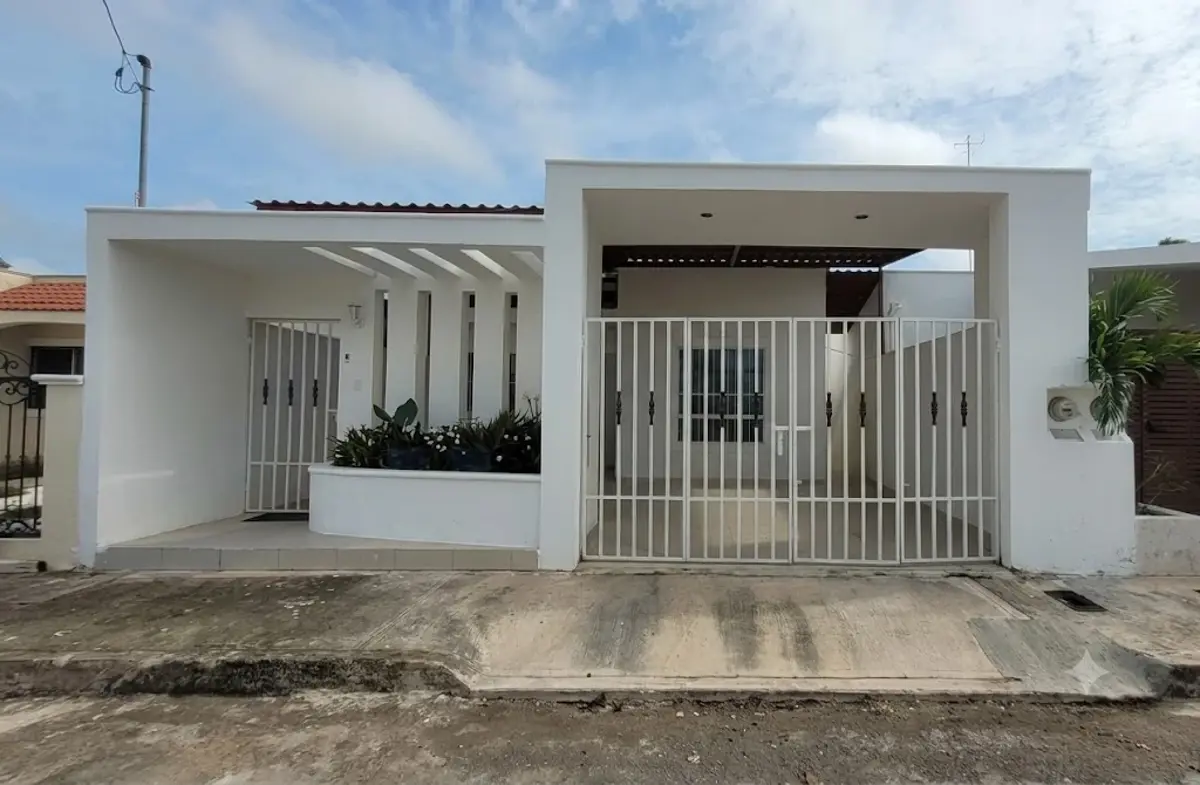 Casa en renta en Las Américas, Mérida — foto 1 de 15