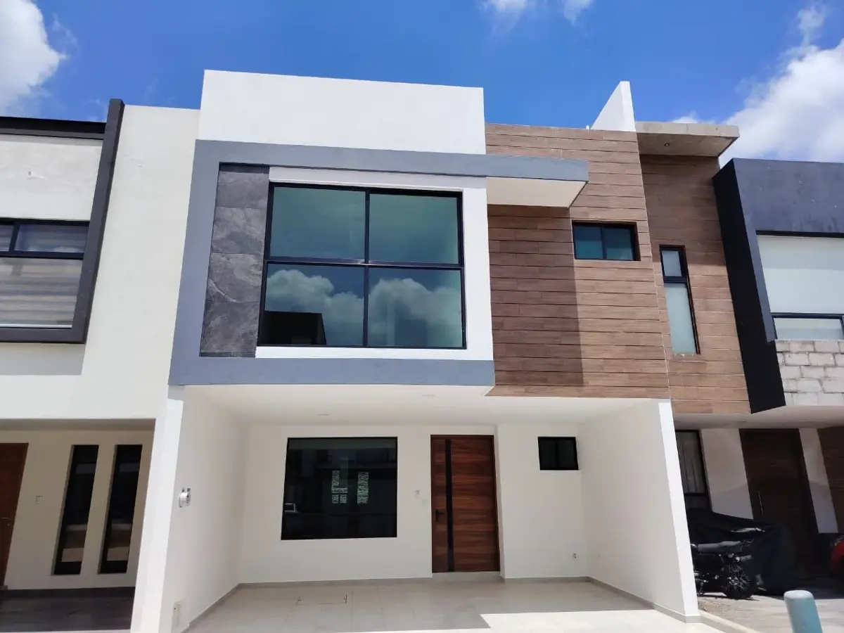 Casa en venta en Residencial Lucendi, Cuautlancingo — foto 1 de 43