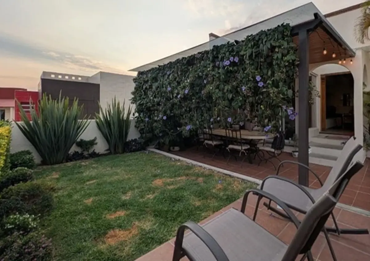 Casa en venta en Loma Bonita, Cuernavaca — foto 1 de 8