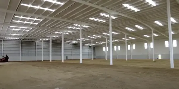 Nave en renta en La Esmeralda, León — foto 2 de 6