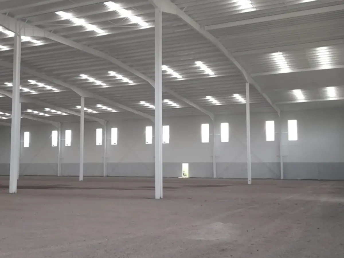 Nave en renta en La Esmeralda, León — foto 1 de 6