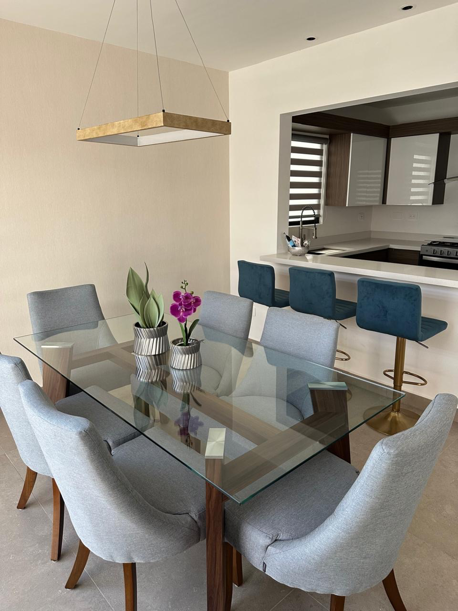 Casa en Renta Amueblada en Sorrento Vesubio | Norte de Saltillo | Alberca, Casa Club y Seguridad Casa en Renta Amueblada en Sorrento Vesubio | Norte de Saltillo | Alberca, Casa Club y Seguridad