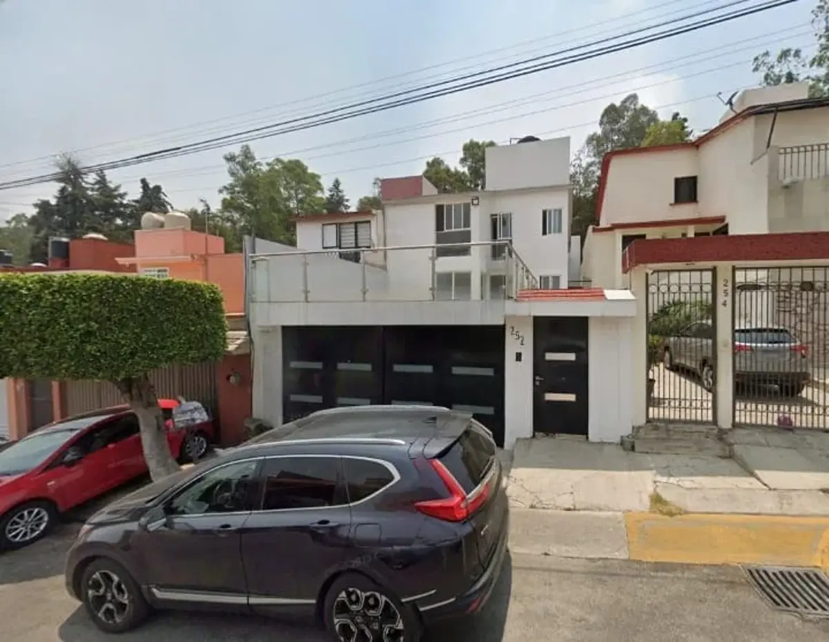 Casa en venta en Santa Cruz Atizapan, Atizapán — foto 1 de 6