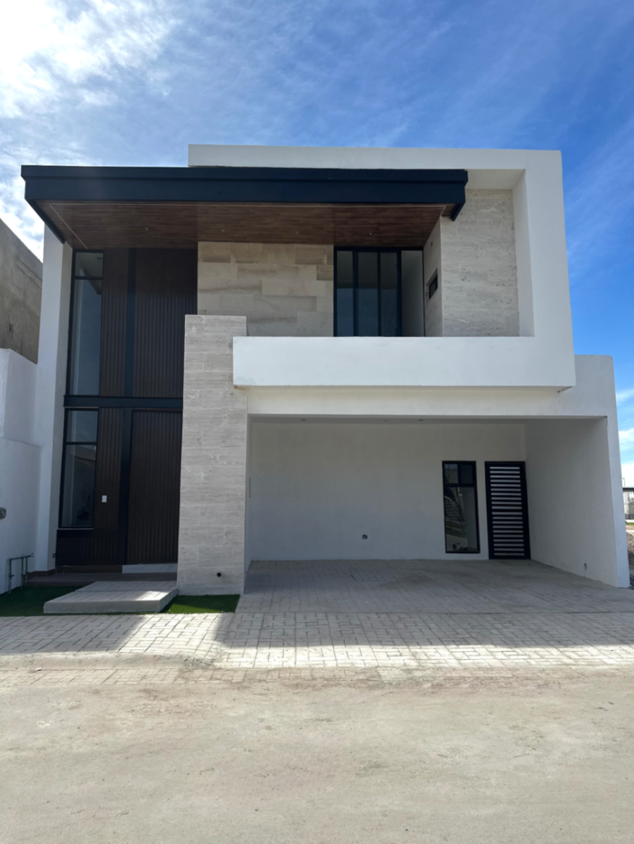 Casa en venta en Los Viñedos, Torreón — foto 1 de 26