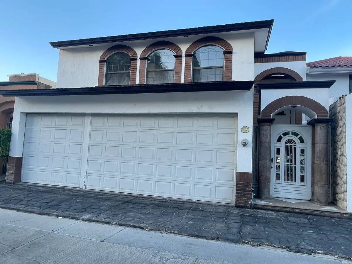 Casa en venta en Jardines del Campestre, León — foto 1 de 20