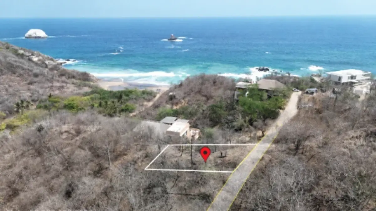 Terreno en venta en San Agustinillo, Santa María Tonameca — foto 1 de 10