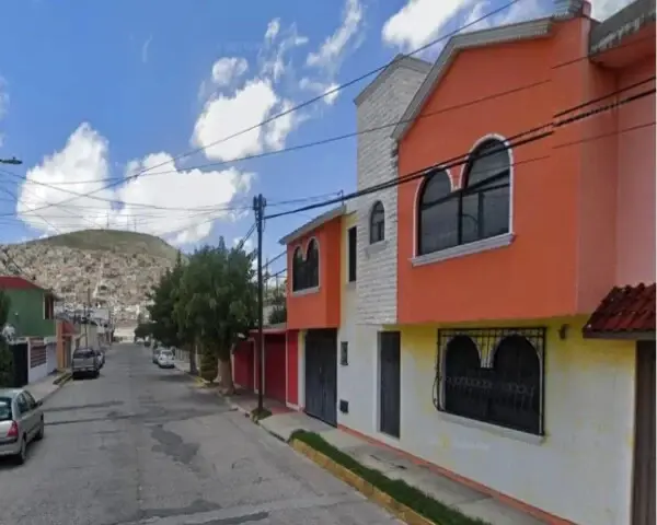 Casa en venta en Real de Minas, Pachuca de Soto — foto 3 de 9