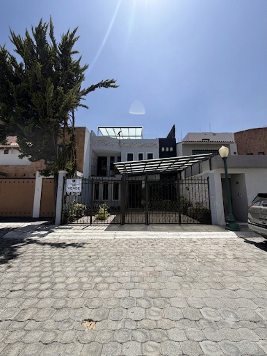 Casa en venta en Arboledas de San Javier, Pachuca de Soto — foto 1 de 21