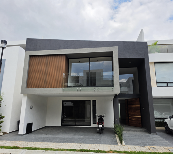 Casa en venta en Lomas de Angelópolis, San Andrés Cholula — foto 2 de 31