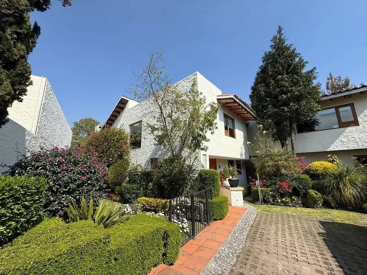 Casa en venta en San Jose de los Cedros, Cuajimalpa de Morelos — foto 1 de 41