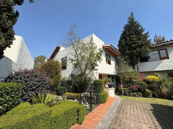Residencia en venta en Madeiras I Cuajimalpa. Residencia en venta en Madeiras I Cuajimalpa.