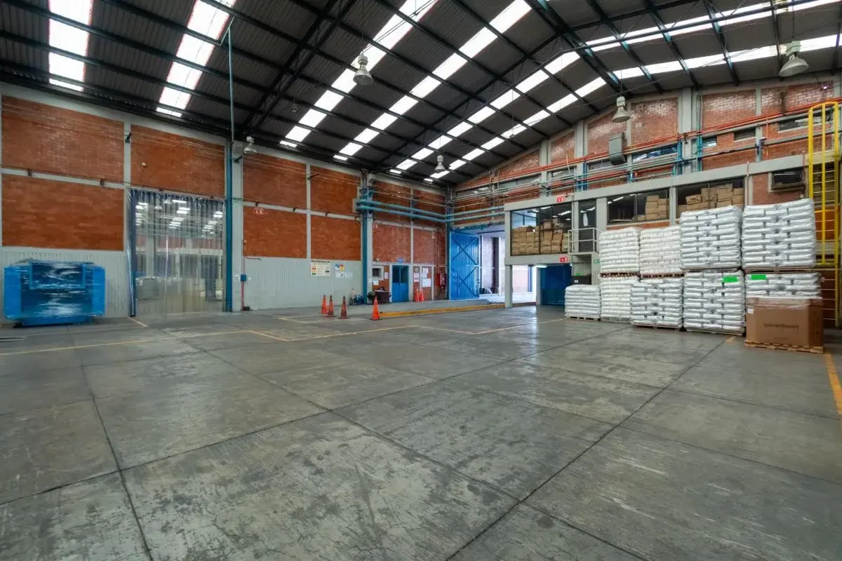 Nave en venta en Cerro de la Estrella, Iztapalapa — foto 1 de 16